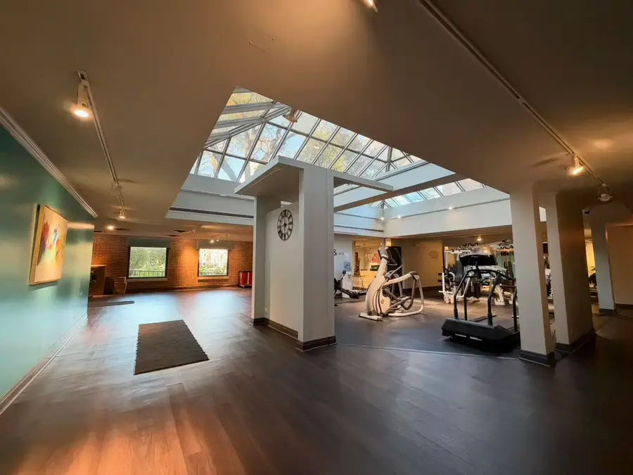 5200 S Ellis Avenue #207, Chicago, IL 60615 - #3