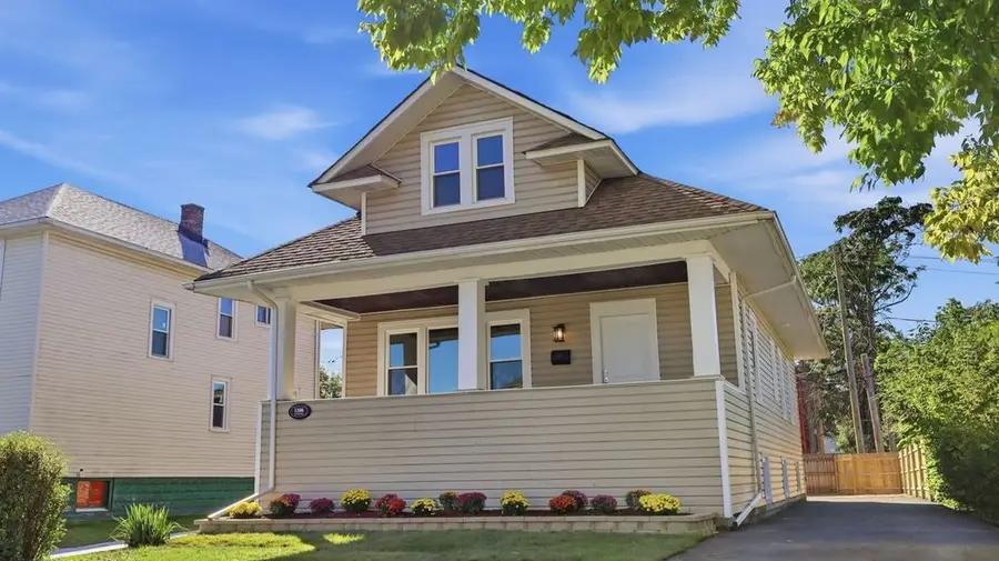 1106 S 4th Avenue, Maywood, IL 60153 - #3