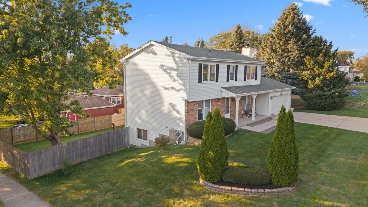 1769 Patricia Lane, Saint Charles, IL 60174 - #1