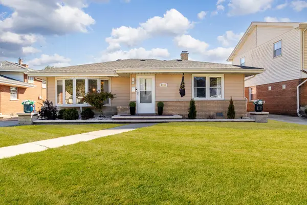 9205 Menard Avenue, Oak Lawn, IL 60453