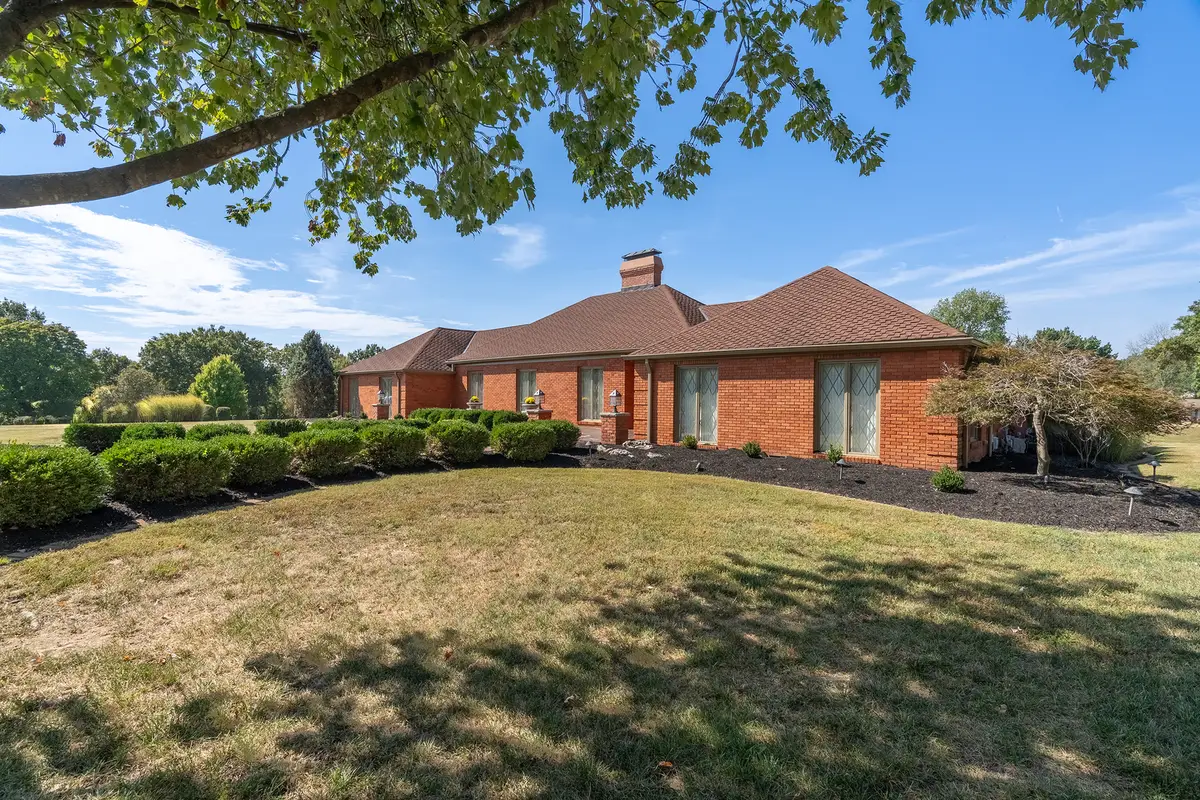 809 N 27th Street, Mount Vernon, IL 62864 - #1