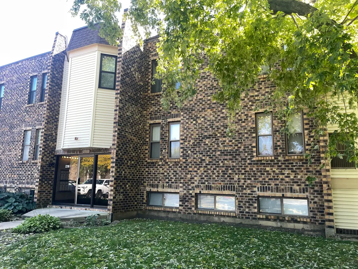 2218 Country Club Drive #22, Woodridge, IL 60517 - #1