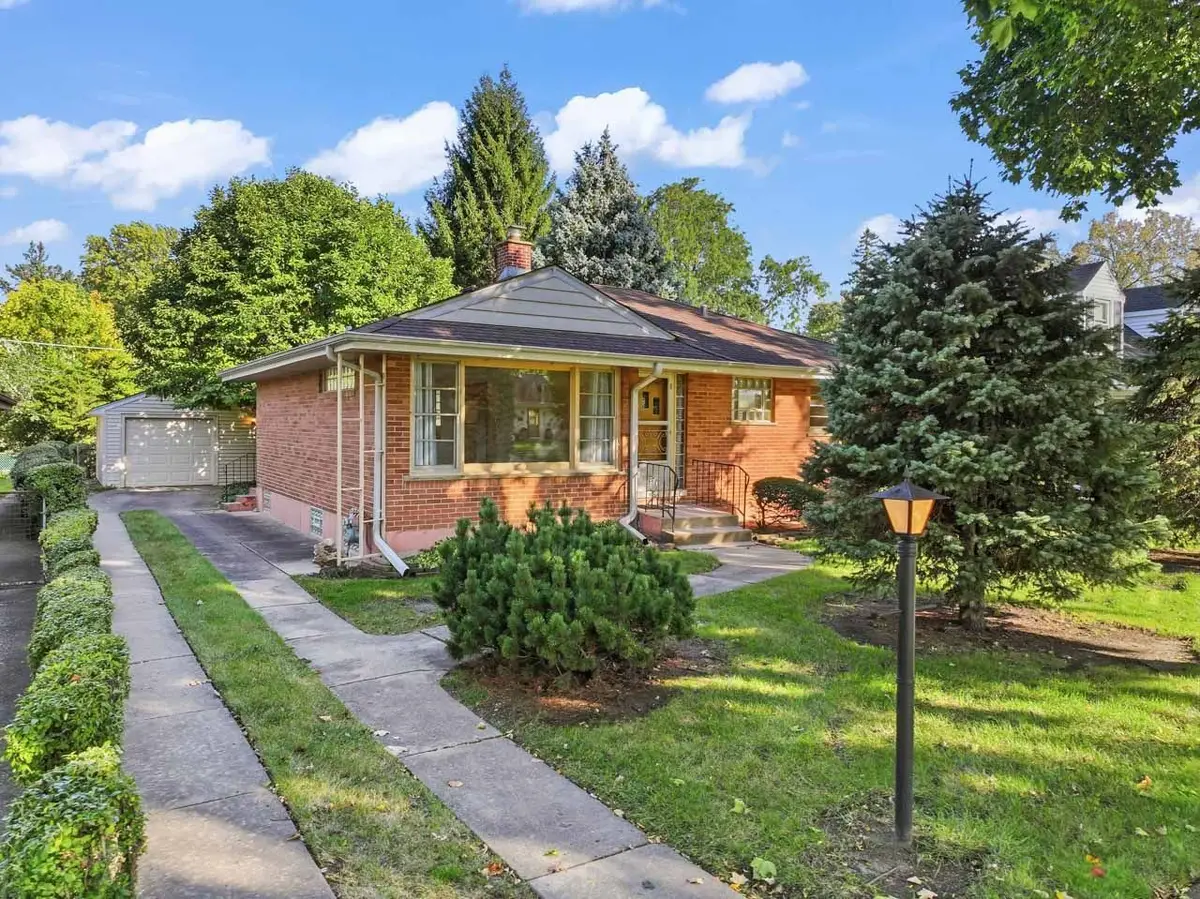 119 N Wille Street, Mount Prospect, IL 60056 - #1