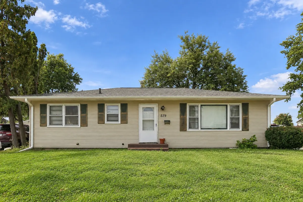 579 31st Avenue, East Moline, IL 61244 - #1