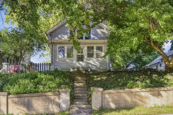 2819 9th Avenue, Moline, IL 61265