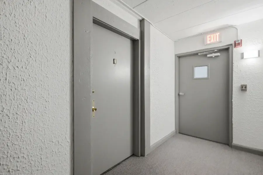1 Renaissance Place #618, Palatine, IL 60067 - #2
