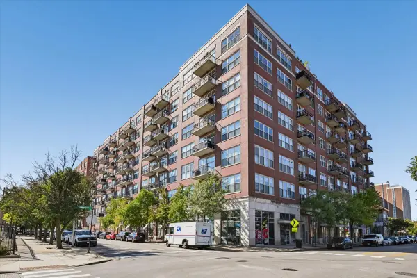 6 S Laflin Street #304, Chicago, IL 60607