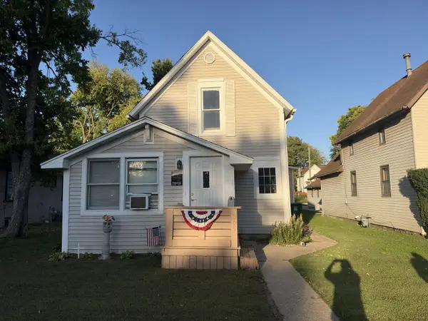 305 4th Avenue, Rock Falls, IL 61071