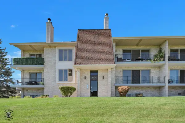 15713 Lake Hills Court #1N, Orland Park, IL 60462