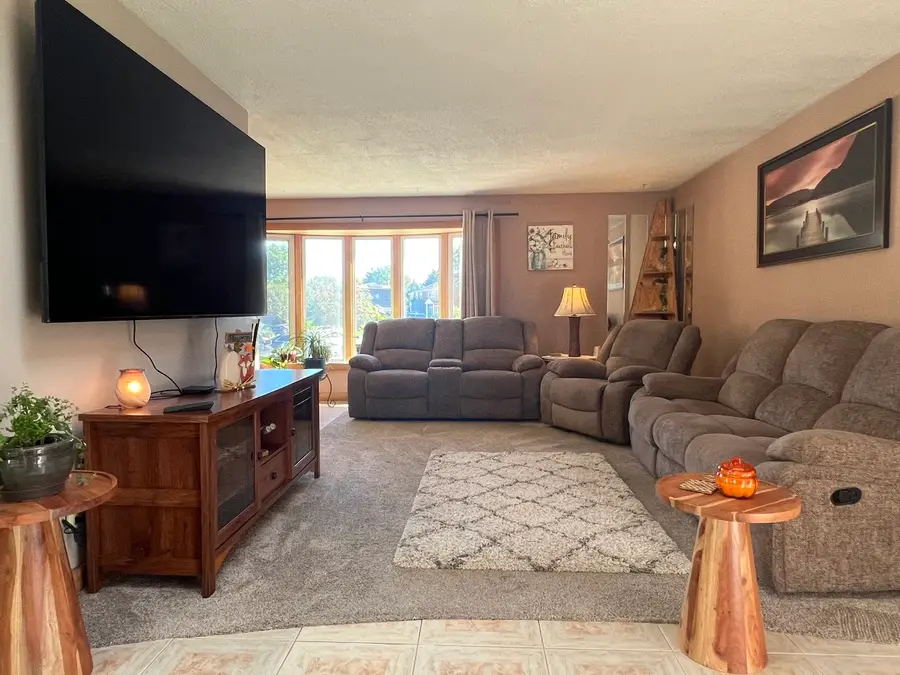 3004 S Lynn Court, Mount Prospect, IL 60056 - #3