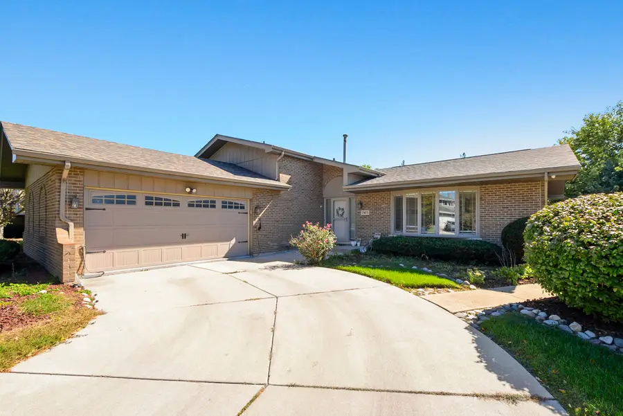 7413 W 157th Street, Orland Park, IL 60462 - #2
