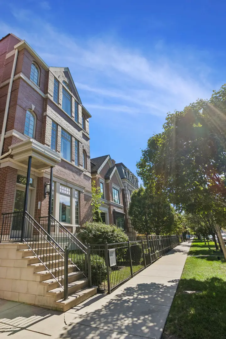 2743 N Lakewood Avenue #3, Chicago, IL 60614 - #2