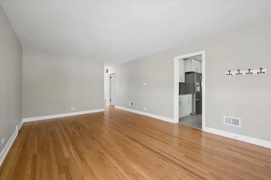 6539 N Neva Avenue, Chicago, IL 60631 - #3