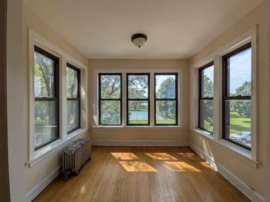 644 E 51st Street #2W, Chicago, IL 60615 - #3