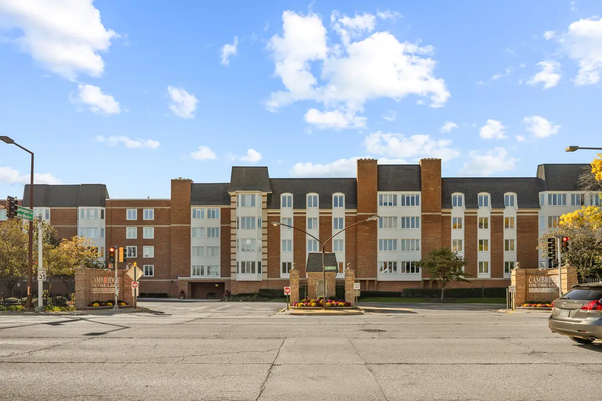 50 Lake Boulevard #667, Buffalo Grove, IL 60089 - #1