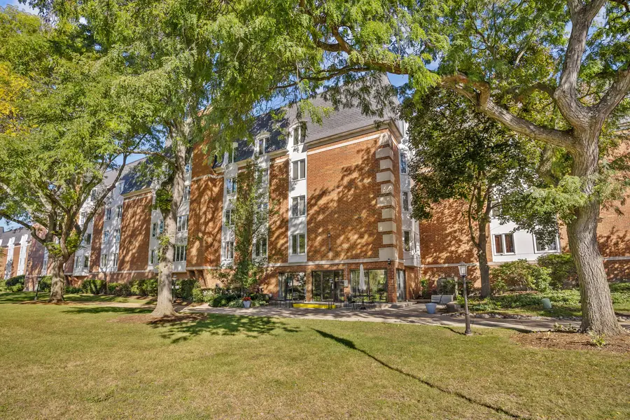 50 Lake Boulevard #667, Buffalo Grove, IL 60089 - #2