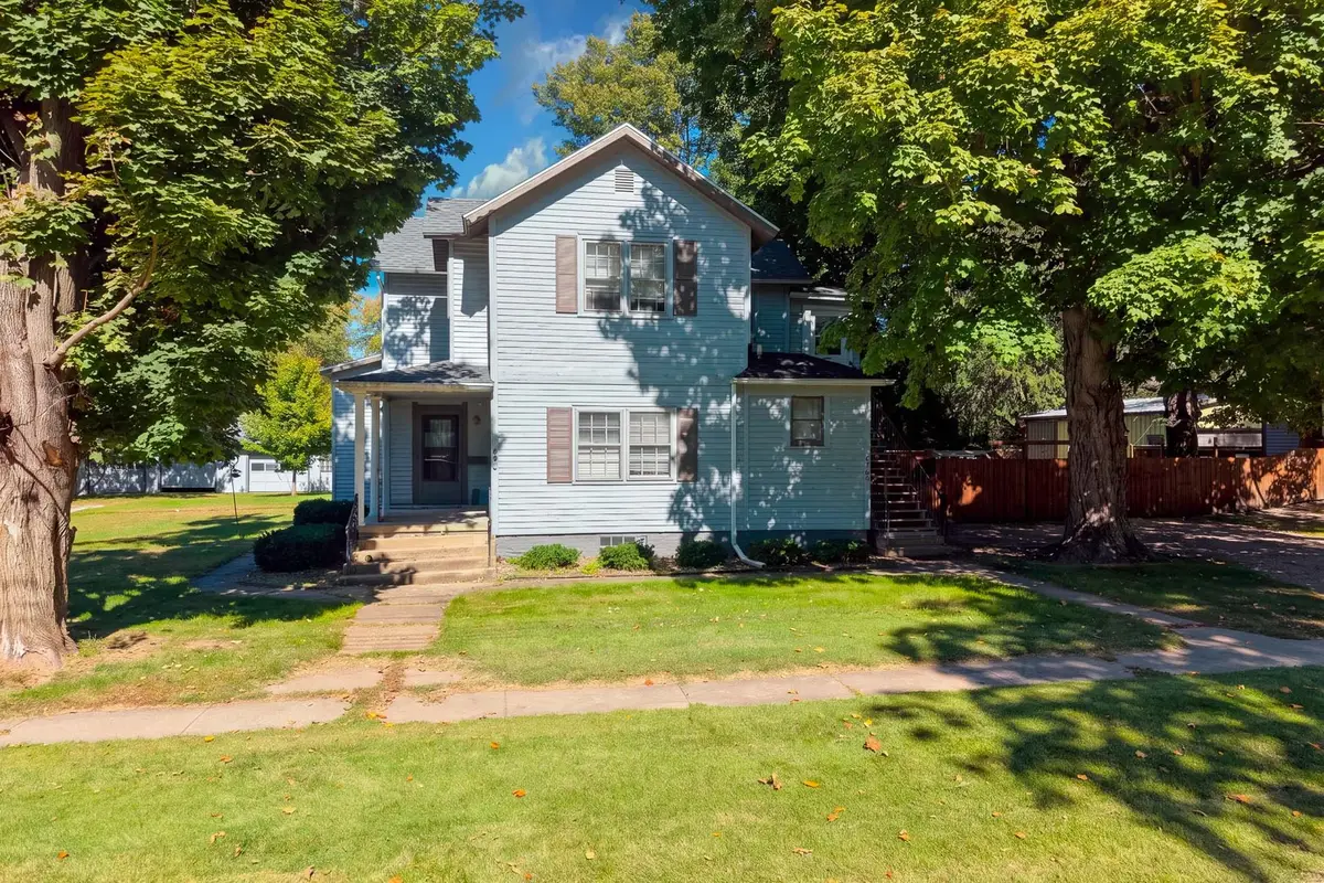 436 E Cherry Street, Watseka, IL 60970 - #1