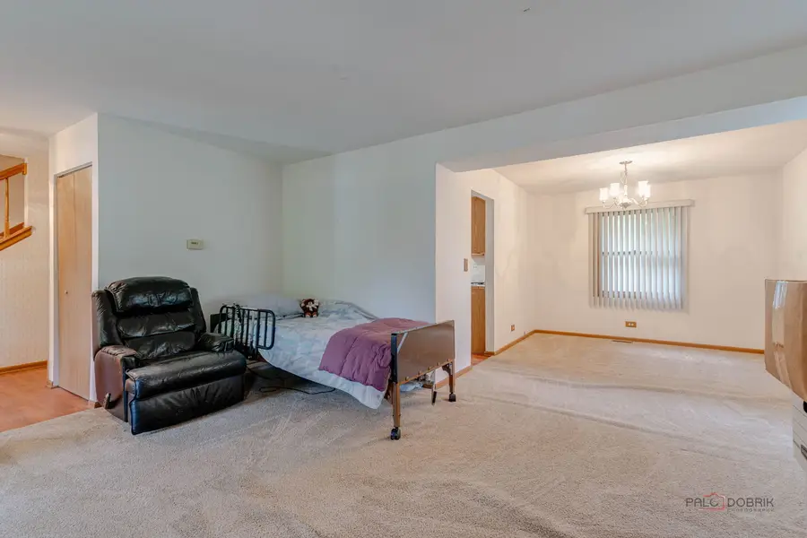 705 Royal Glen Drive, Cary, IL 60013 - #3
