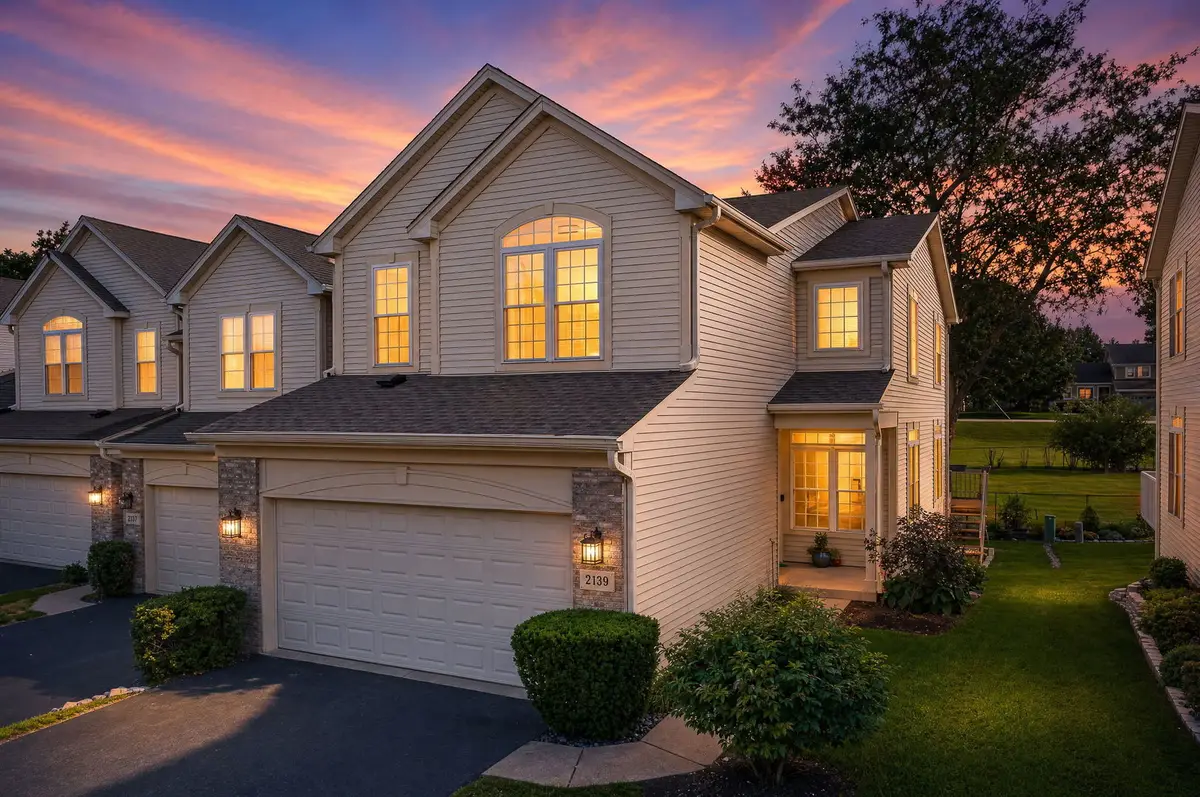 2139 Ashley Court #2139, Downers Grove, IL 60515 - #1