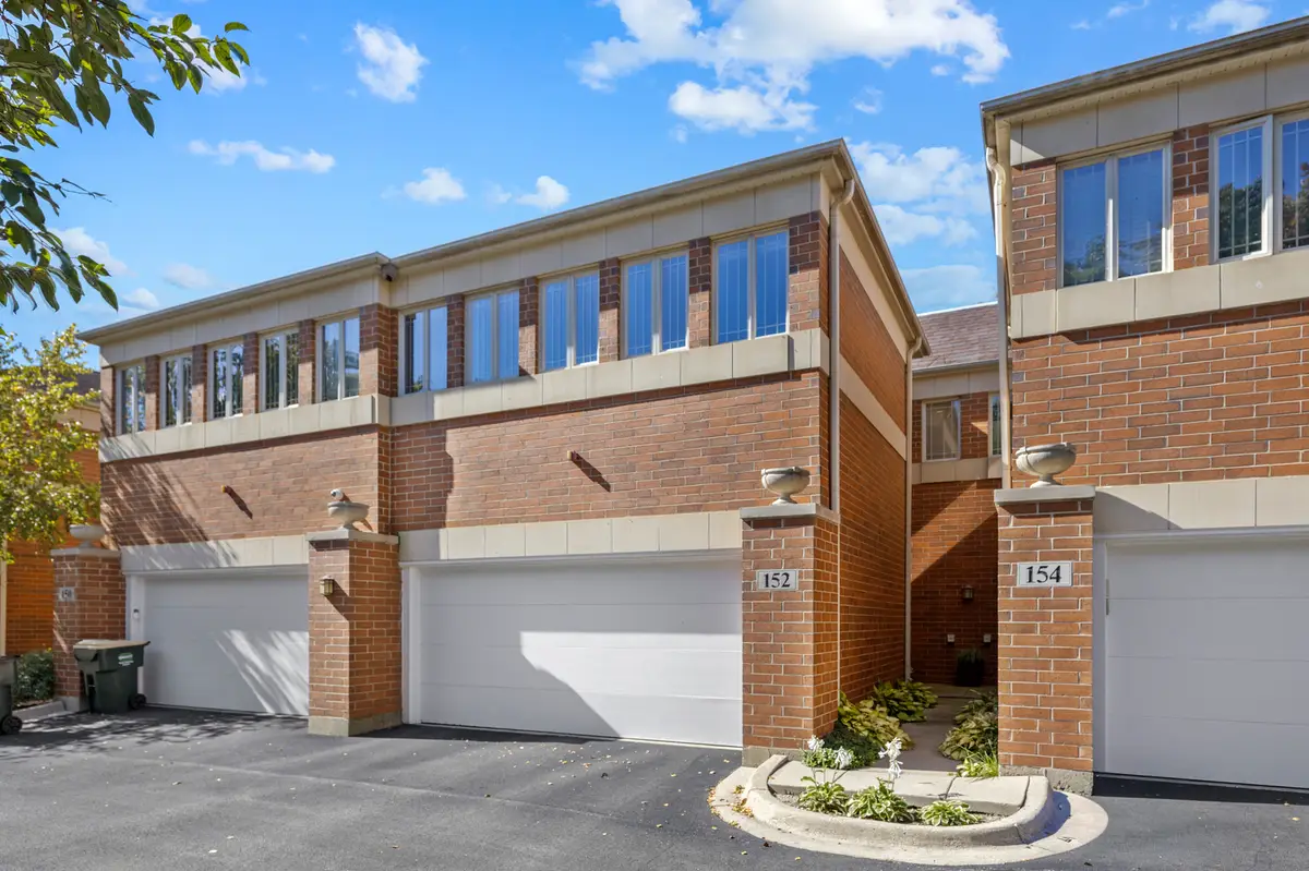 152 Finstad Drive, Libertyville, IL 60048 - #1