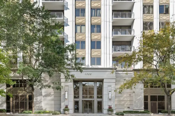 1322 S Prairie Avenue #1706, Chicago, IL 60605
