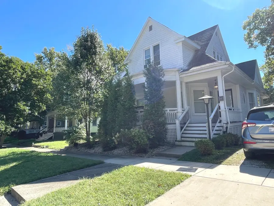 1211 E Jefferson Street, Bloomington, IL 61701 - #2