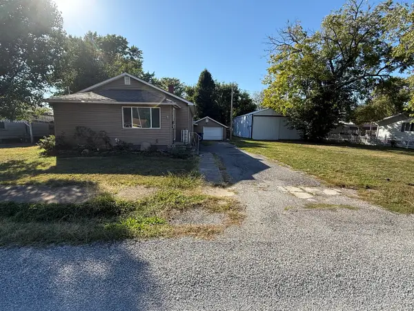905 Glendale Street, Benton, IL 62812