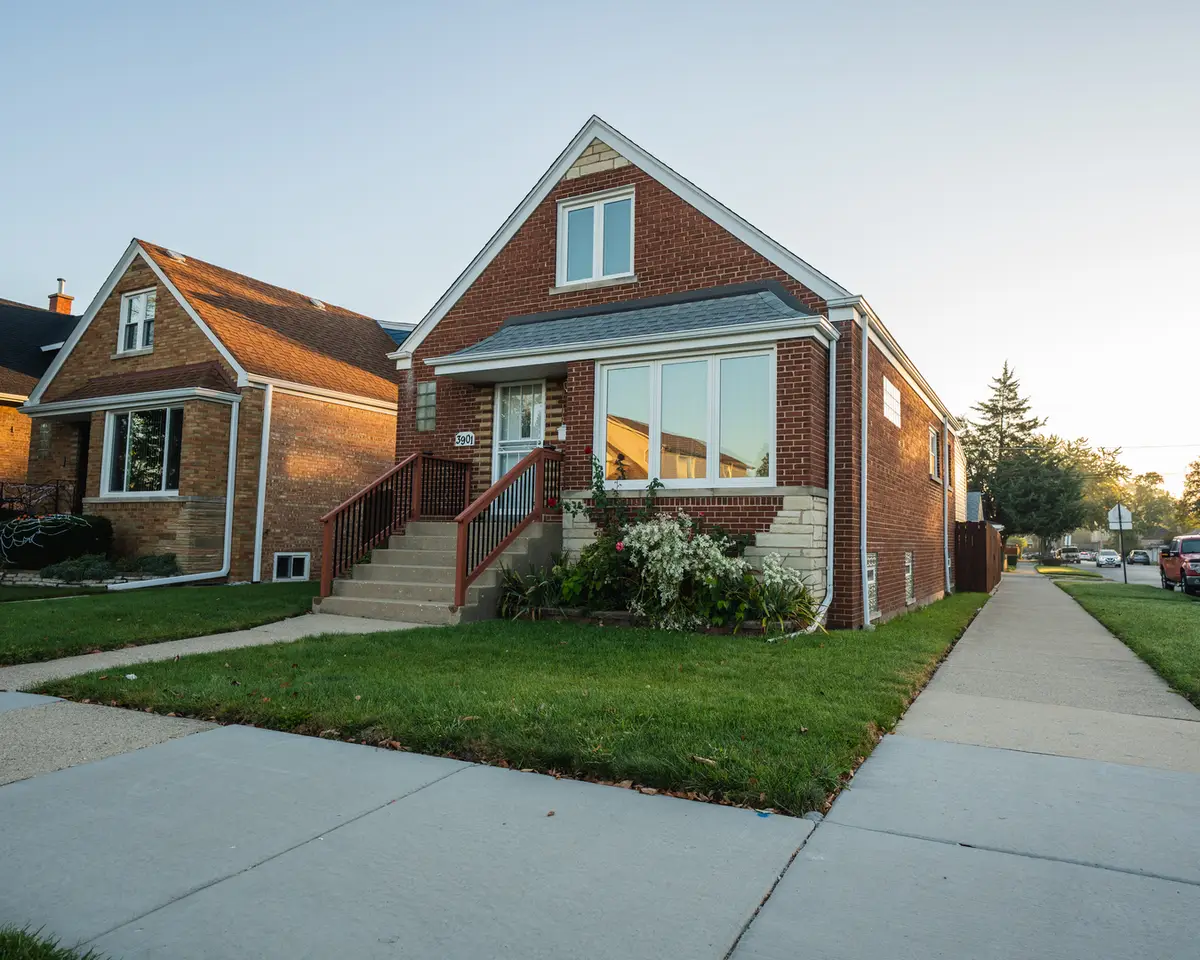 3901 N New England Avenue, Chicago, IL 60634 - #1