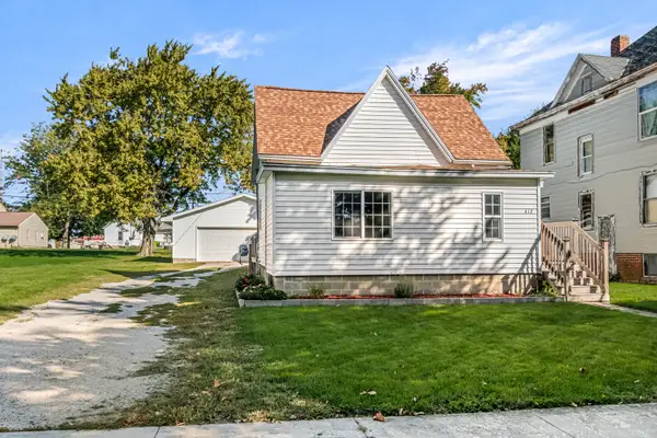 412 E Elm Street, Chatsworth, IL 60921
