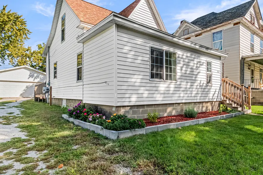 412 E Elm Street, Chatsworth, IL 60921 - #3