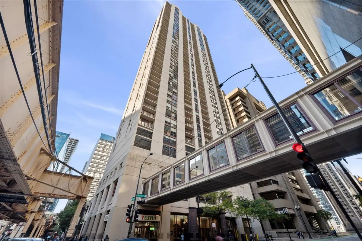 200 N Dearborn Street #4001, Chicago, IL 60601 - #1