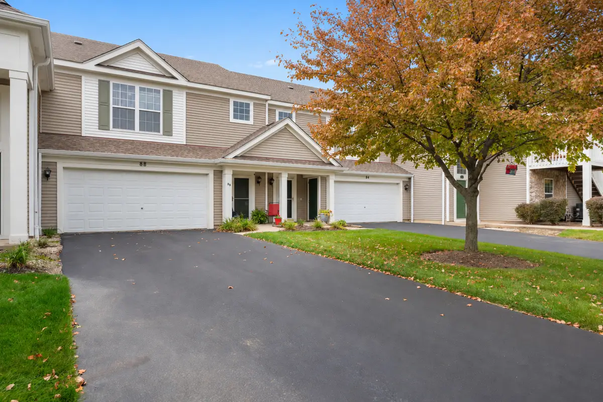 88 Johnson Court, North Aurora, IL 60542 - #1