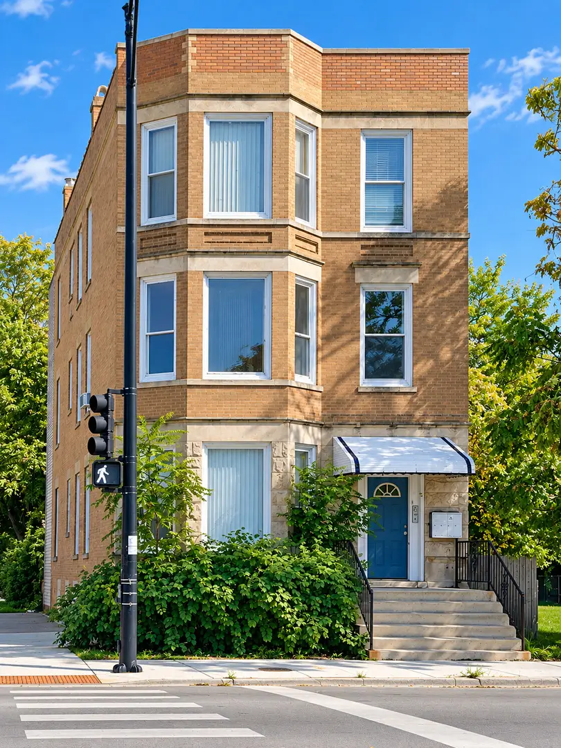 901 S Sacramento Boulevard, Chicago, IL 60612 - #1