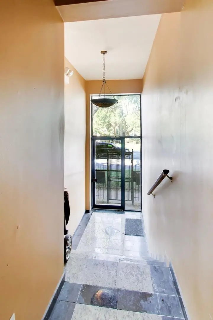 5203 S Indiana Avenue #1, Chicago, IL 60615 - #3