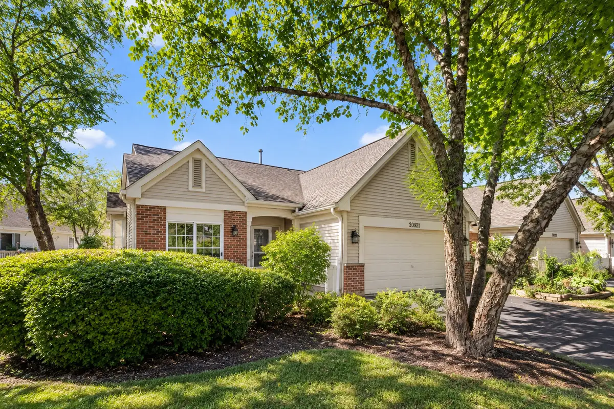 20921 W Blossom Lane, Plainfield, IL 60544 - #1