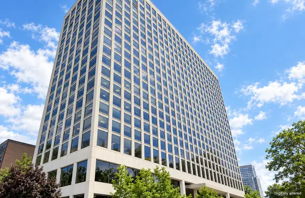 4343 N Clarendon Avenue #812, Chicago, IL 60613