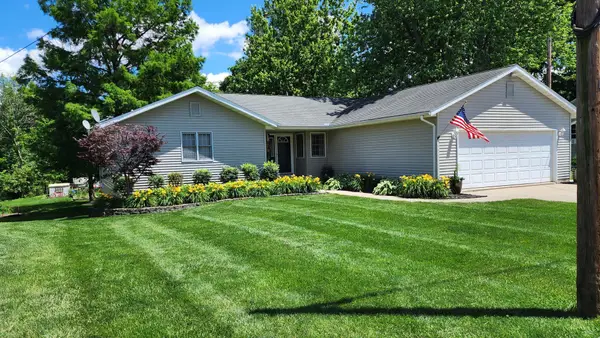 502 Stevens Street, Newton, IL 62448