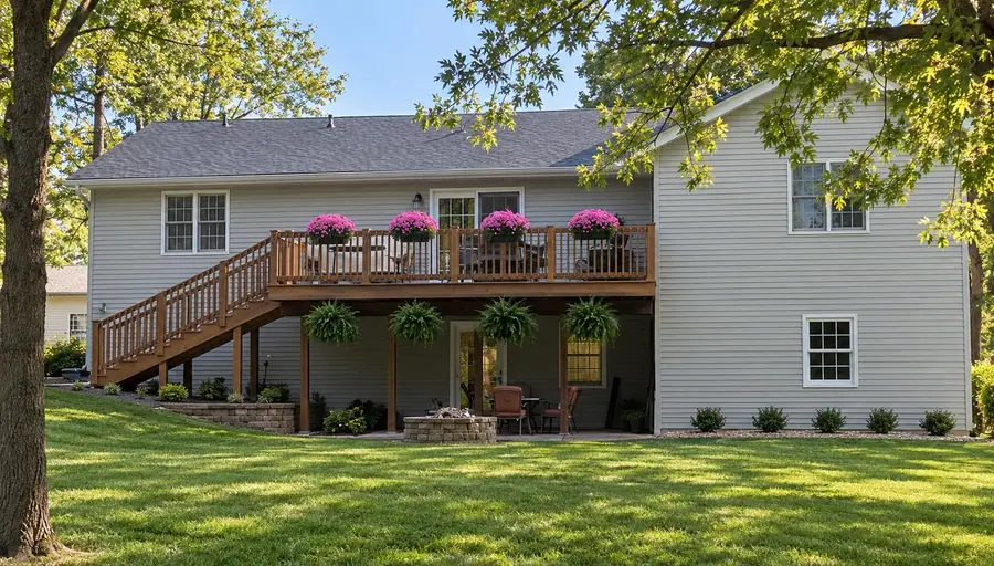 502 Stevens Street, Newton, IL 62448 - #2