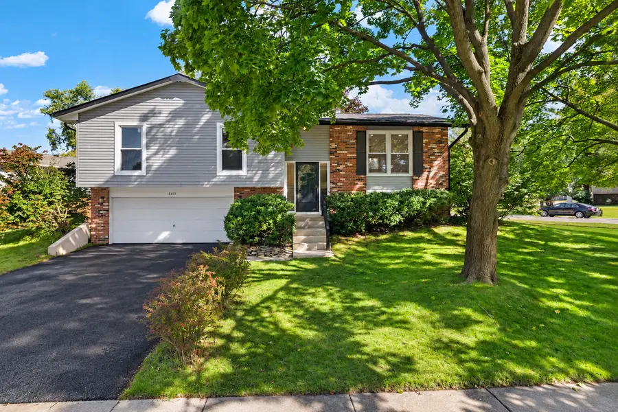 8119 Eastwood Lane, Woodridge, IL 60517 - #2