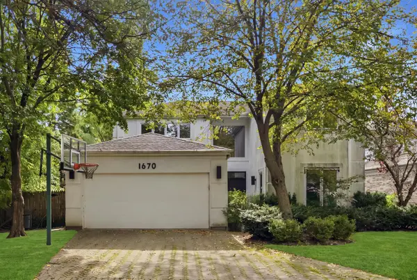 1670 Strath Erin Road, Highland Park, IL 60035