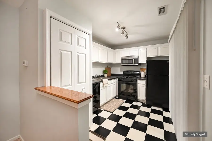 59 Gant Circle, Streamwood, IL 60107 - #3