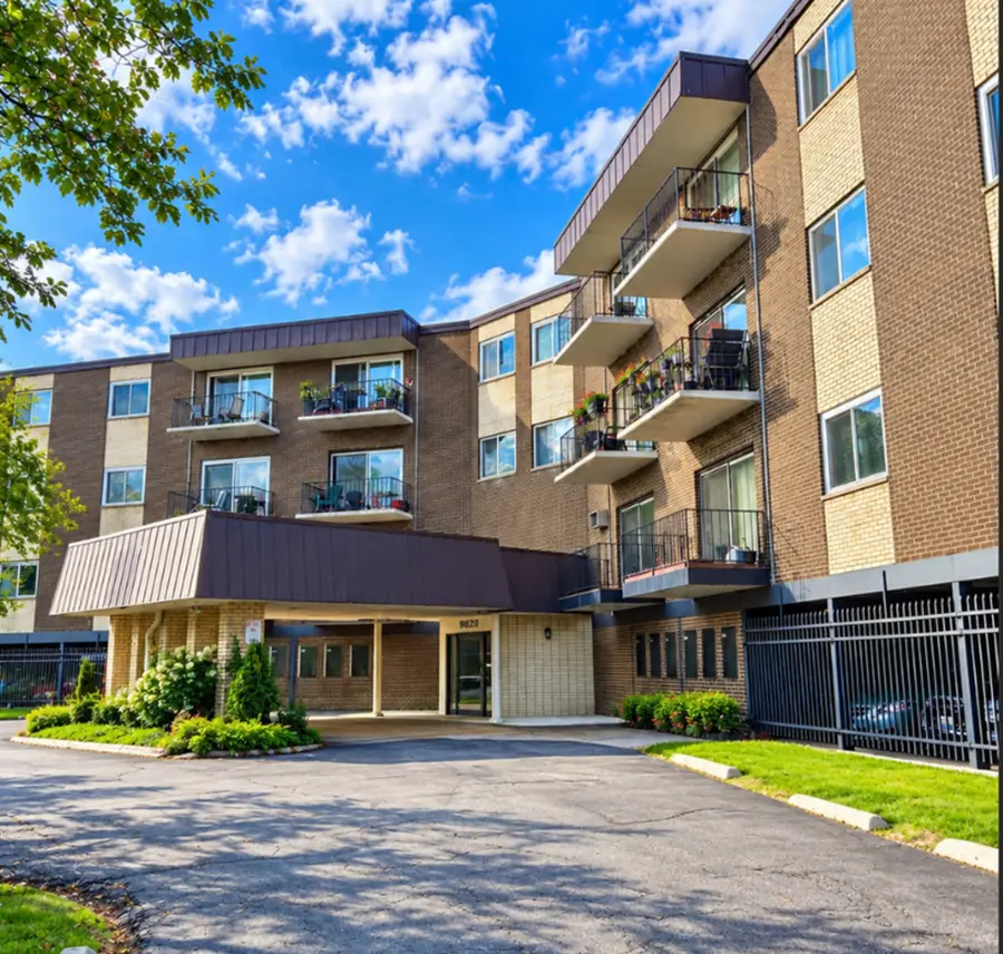 9820 S Pulaski Road #210, Oak Lawn, IL 60453 - #2