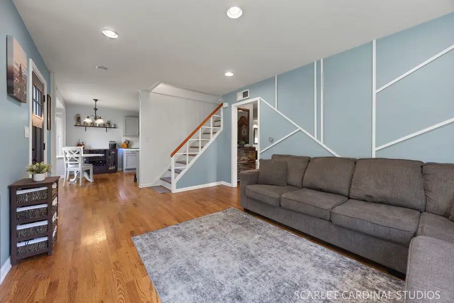 513 Fremont Street, West Chicago, IL 60185 - #2