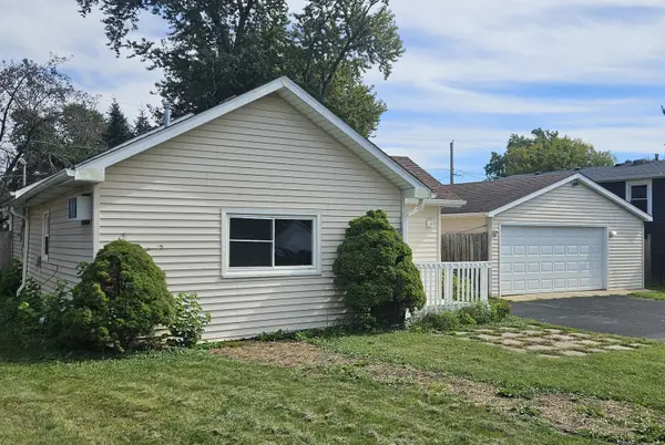 1613 Juneway Terrace, Round Lake Beach, IL 60073