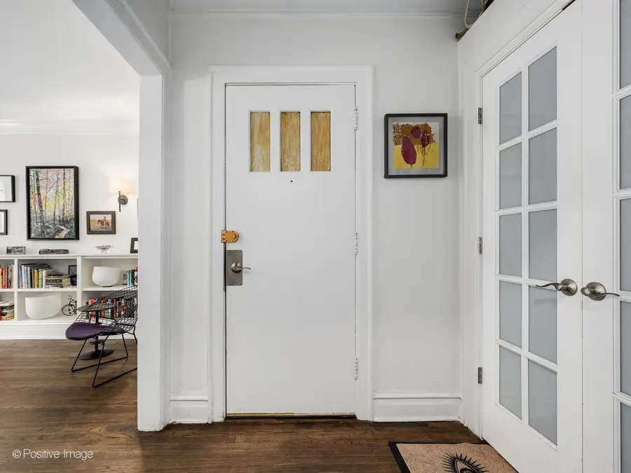 1117 W Lunt Avenue #1B, Chicago, IL 60626 - #3