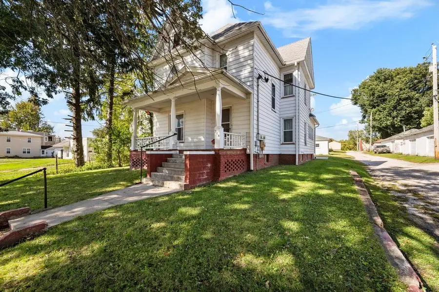 306 E 2nd Street, Kewanee, IL 61443 - #2