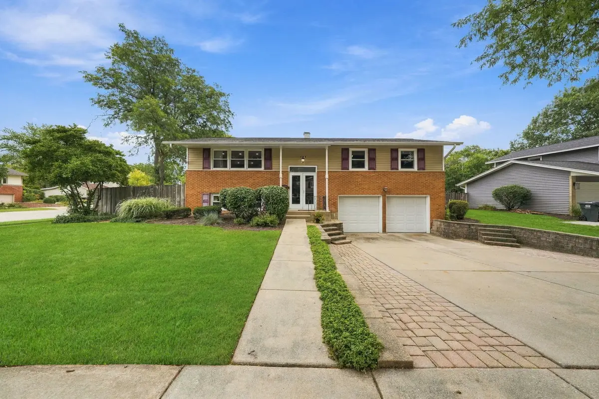 503 N Schirra Drive, Palatine, IL 60074 - #1