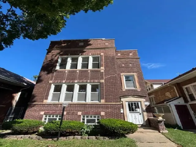7439 S Prairie Avenue, Chicago, IL 60619 - #2