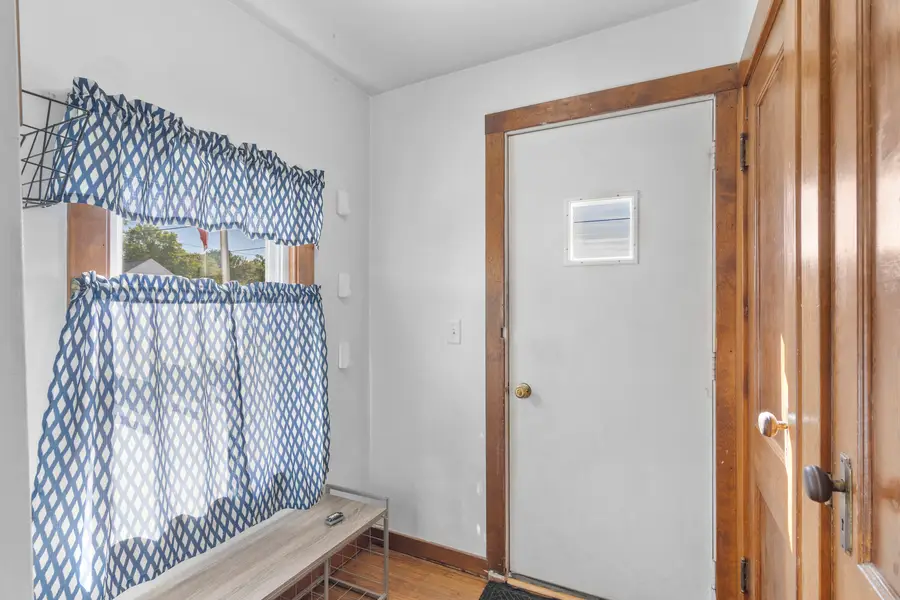 13 E 2nd Street, Sandwich, IL 60548 - #2