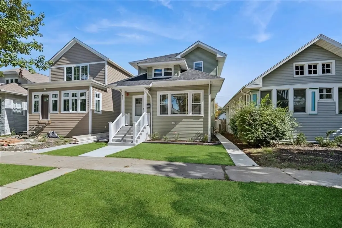 912 N Humphrey Avenue, Oak Park, IL 60302 - #1
